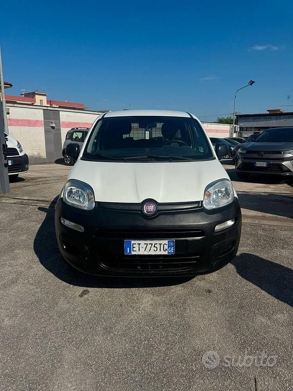 Bianco Usata 2014 Fiat Panda Easy Due volumi | 4500 € (Super prezzo) - Immagine 1/4