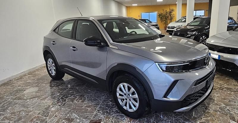 Usata Opel Mokka Edition 100 CV (73 kW) 2024 Grigio SUV