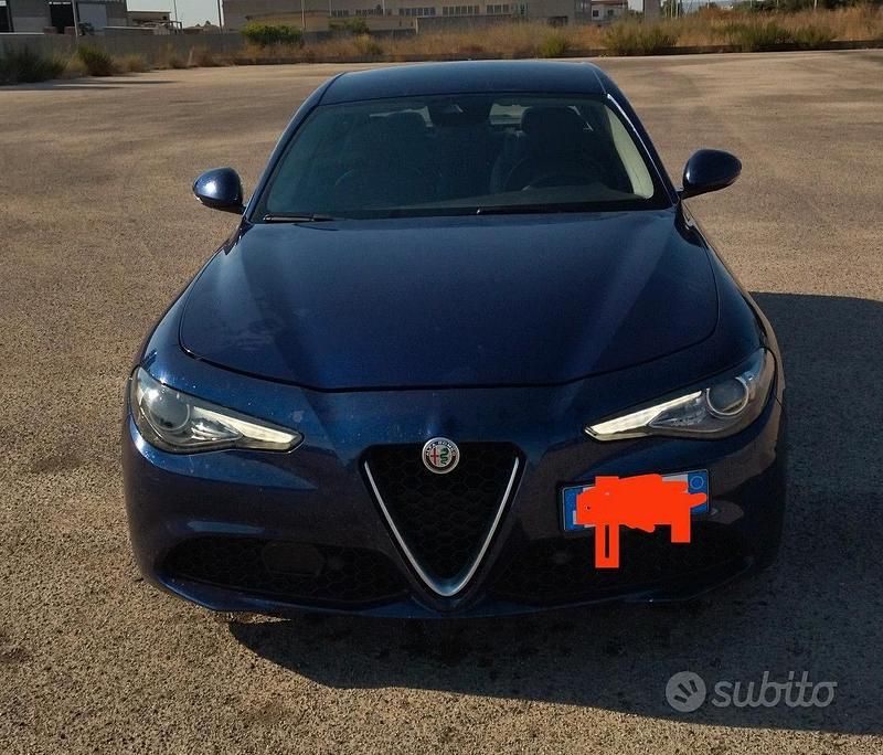 Usata Alfa Romeo Giulia 180 CV (132 kW) 2016 Berlina
