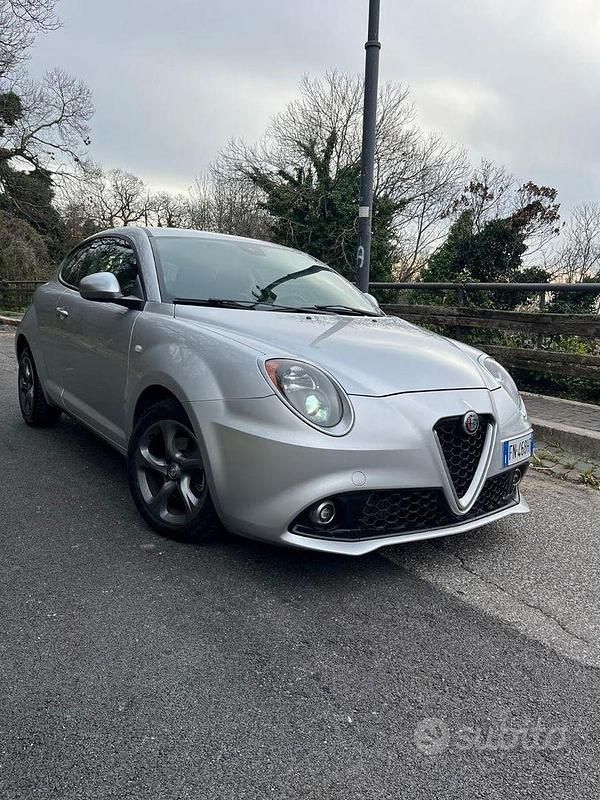 Usata Alfa Romeo MiTo 95 CV (69 kW) 2018 Grigio Utilitaria