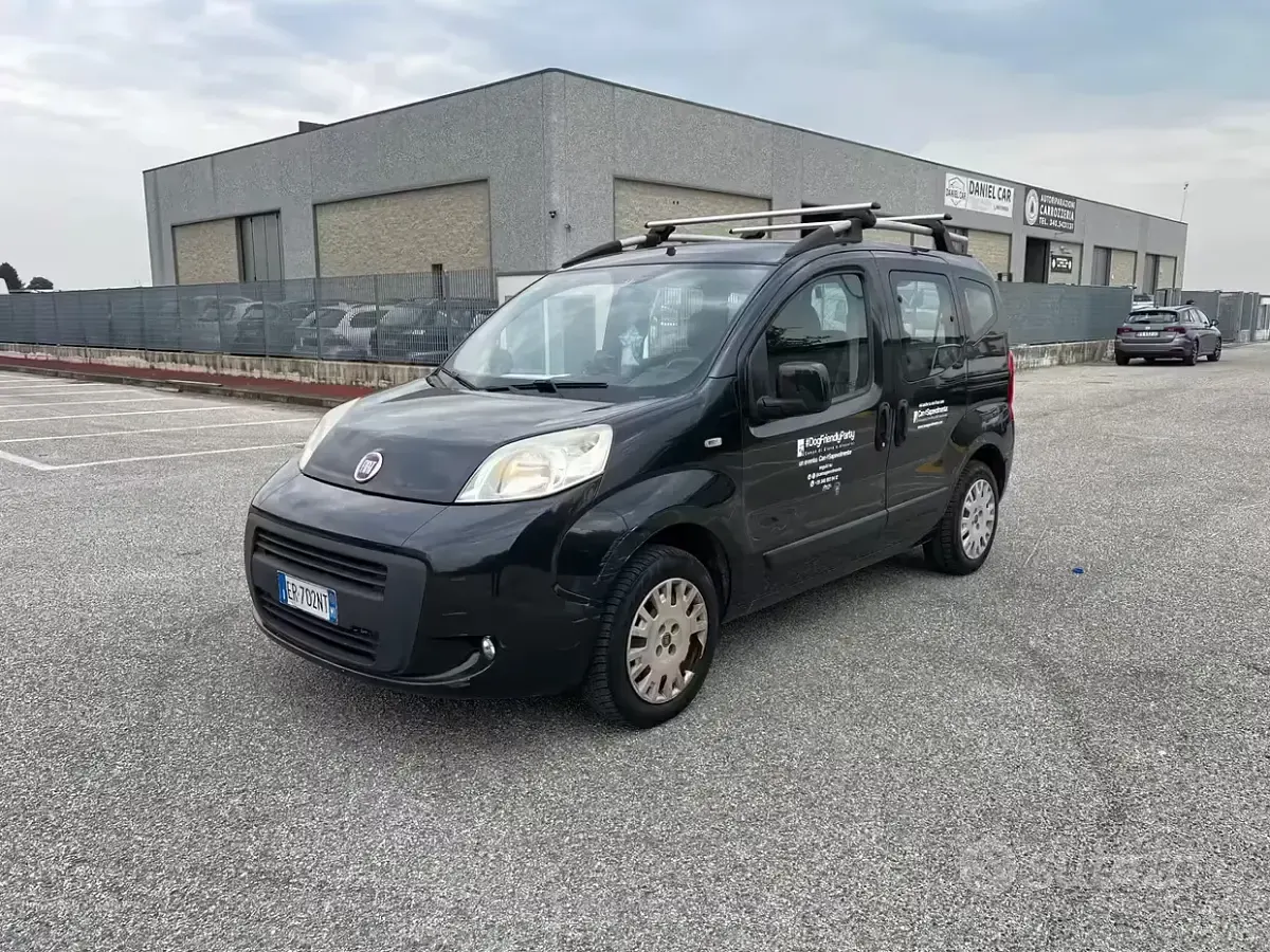 Usata Fiat Qubo Active 70 CV (51 kW) 2013 Nero Monovolume