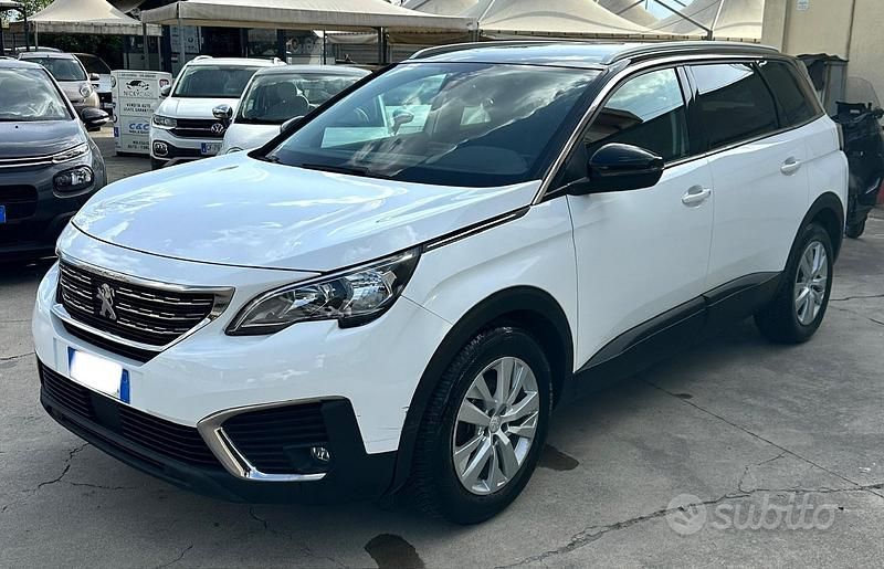 Usata Peugeot 5008 Allure 130 CV (95 kW) 2018 Bianco SUV