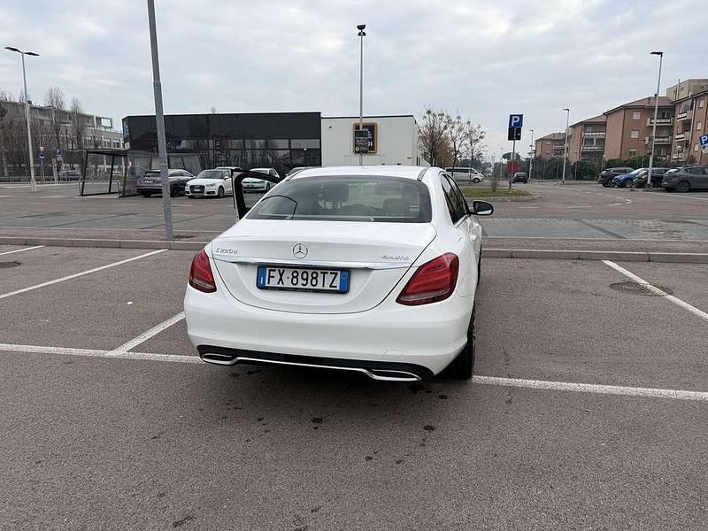 Usata Mercedes C220 Premium 170 CV (125 kW) 2019 Berlina