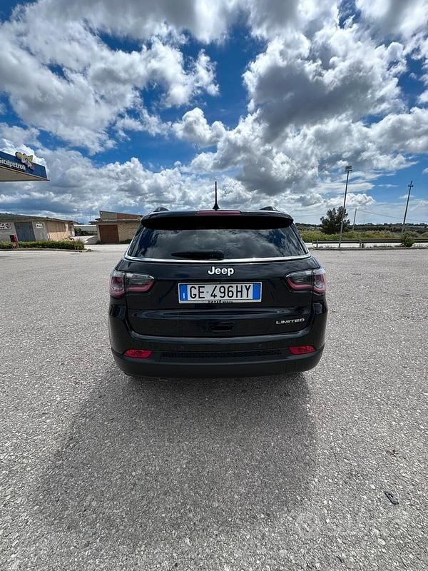 Usata Jeep Compass 130 CV (95 kW) 2021 Nero SUV