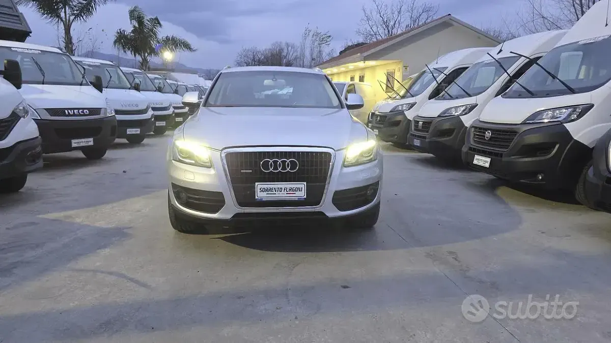 Usata Audi Q5 240 CV (176 kW) 2010 Grigio SUV