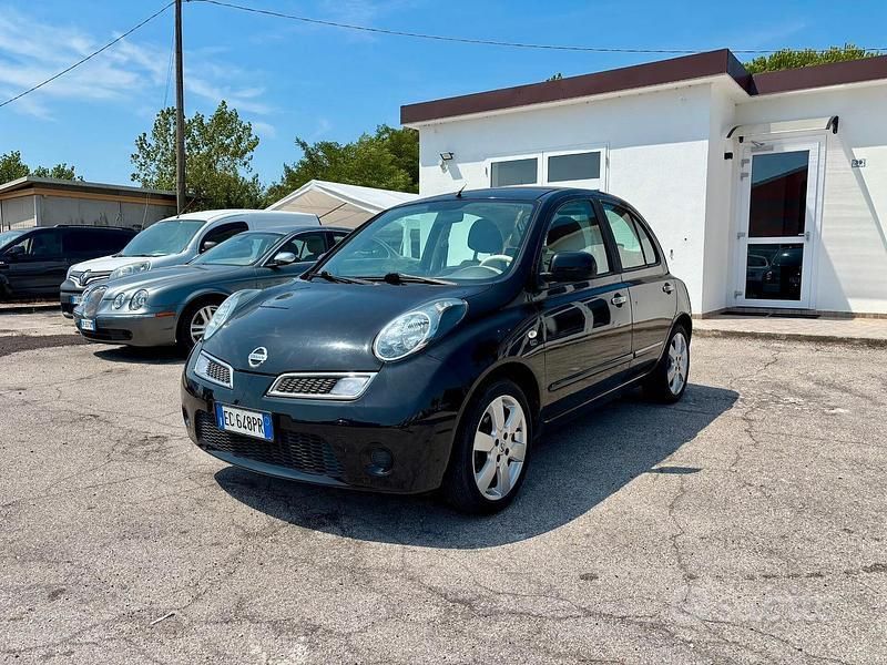 Usata Nissan Micra N-TEC 78 CV (57 kW) 2010 Nero Utilitaria