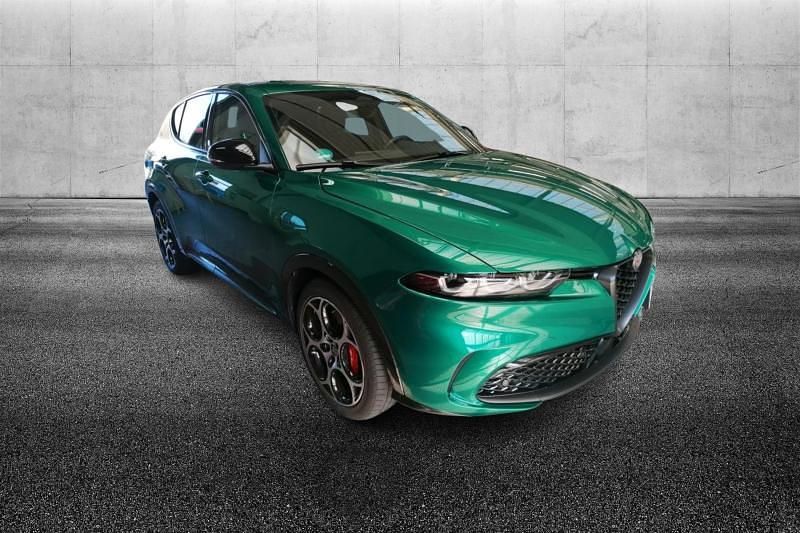 Usata Alfa Romeo Tonale Veloce 160 CV (117 kW) 2023 Verde metallizzato SUV