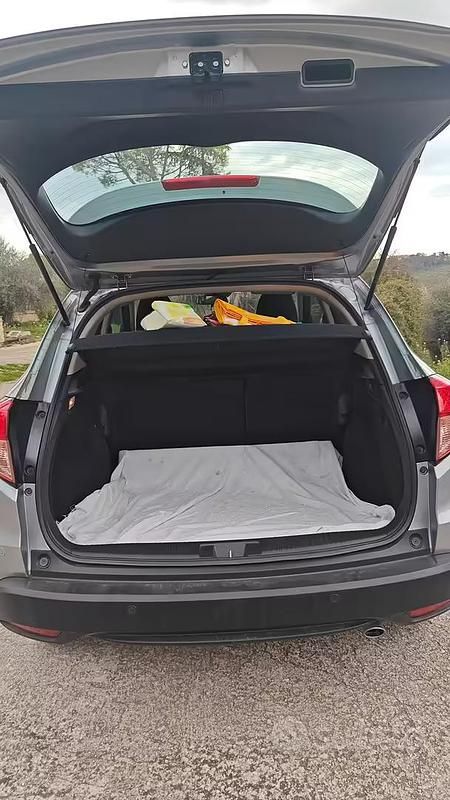 Usata Honda HR-V Elegance 120 CV (88 kW) 2017 Grigio SUV