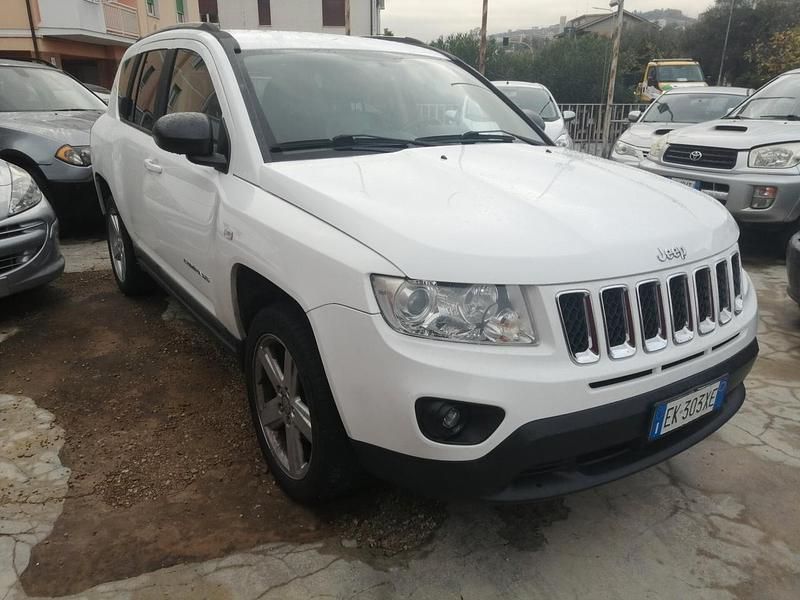 Usata Jeep Compass Limited 163 CV (119 kW) 2011 Bianco SUV