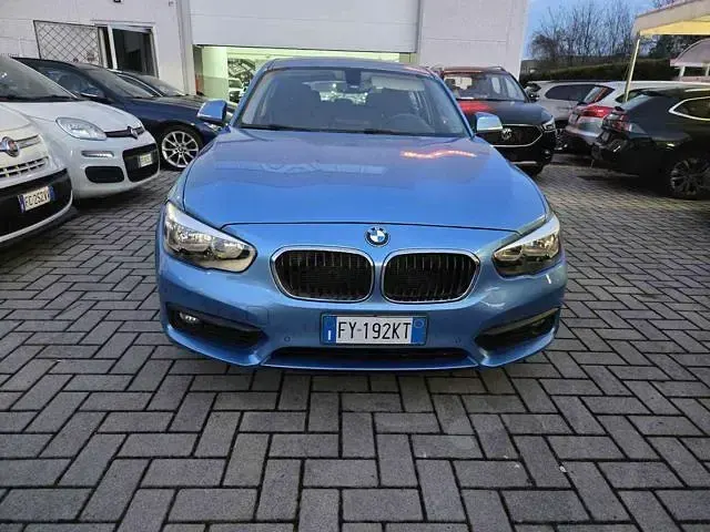 Usata BMW 116 Advantage 116 CV (85 kW) 2019 Blu Utilitaria