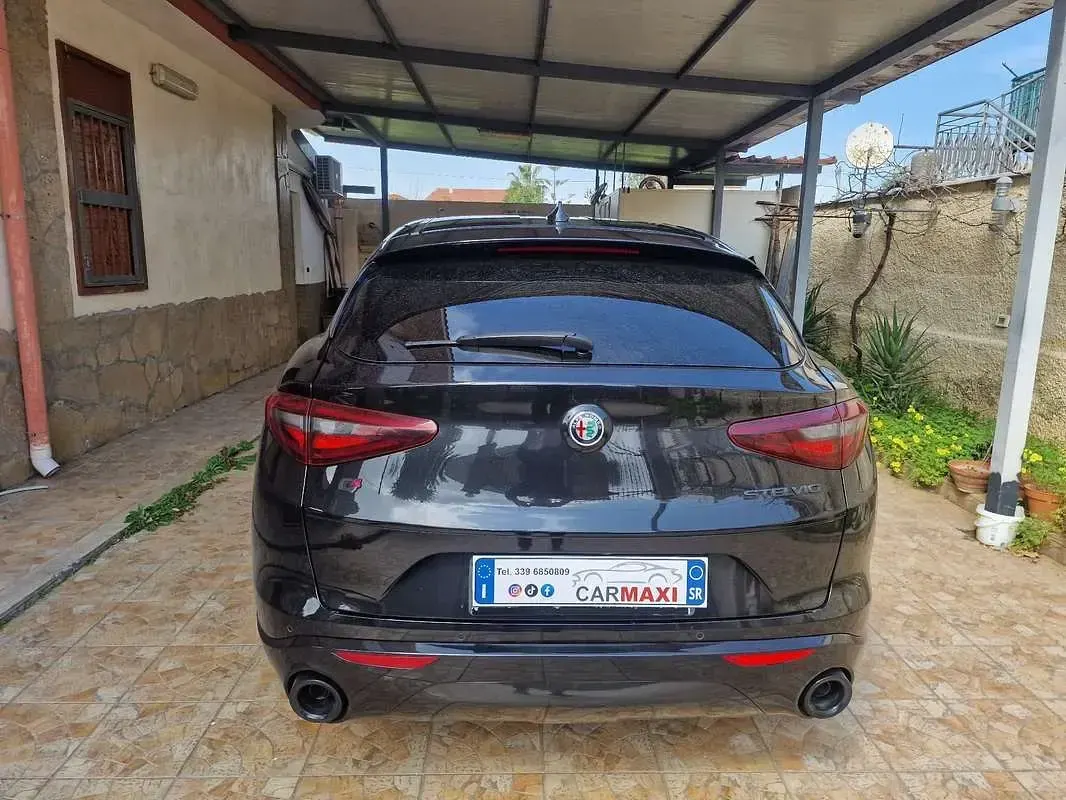 Usata Alfa Romeo Stelvio Veloce 209 CV (153 kW) 2021 SUV