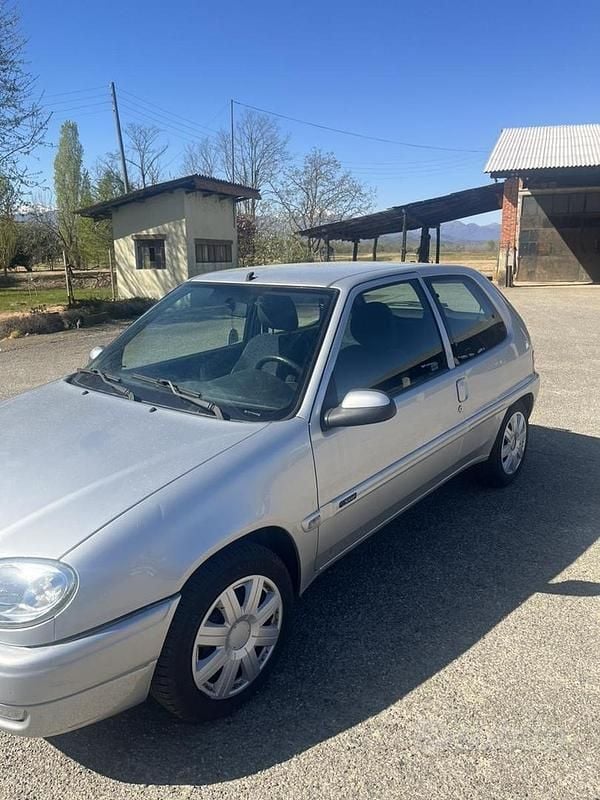 Usata Citroën Saxo 2002 Grigio Utilitaria