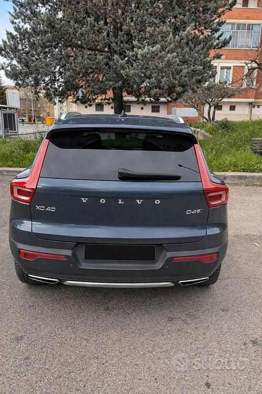 Usata Volvo XC40 Inscription 190 CV (139 kW) 2020 Blu SUV