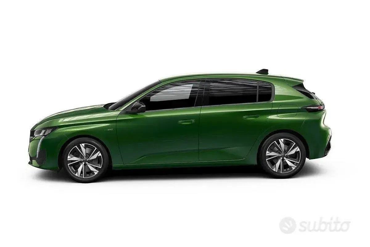Nuova Peugeot e-308 GT 61 kW (84 CV) 2026 Verde Utilitaria