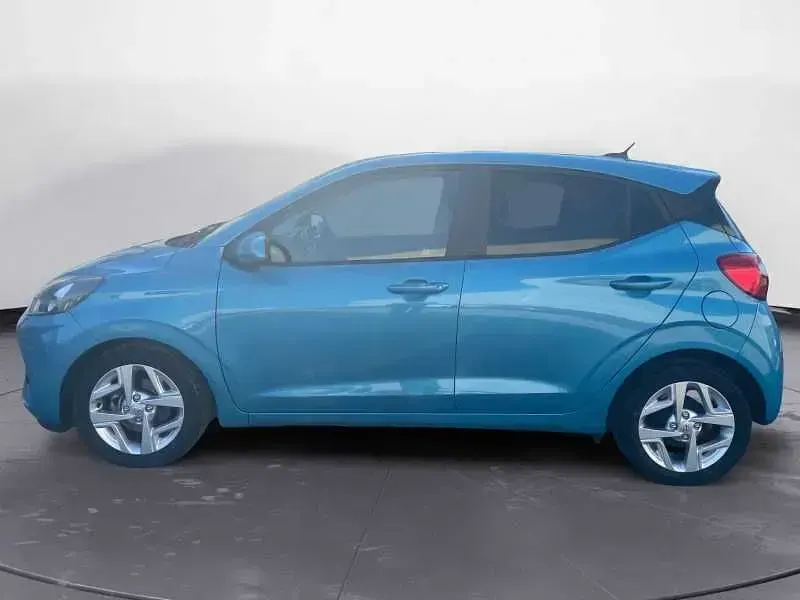 Usata Hyundai i10 67 CV (49 kW) 2020 Blu Utilitaria