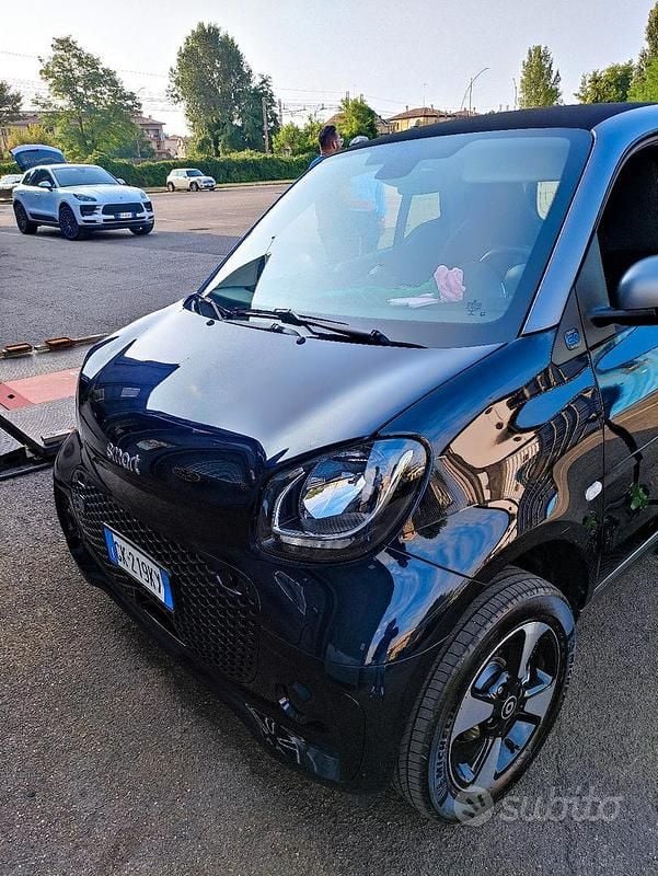 Usata 2022 Smart ForTwo Electric Drive Passion | 11.400 € (Ottimo prezzo) - Immagine 1/4