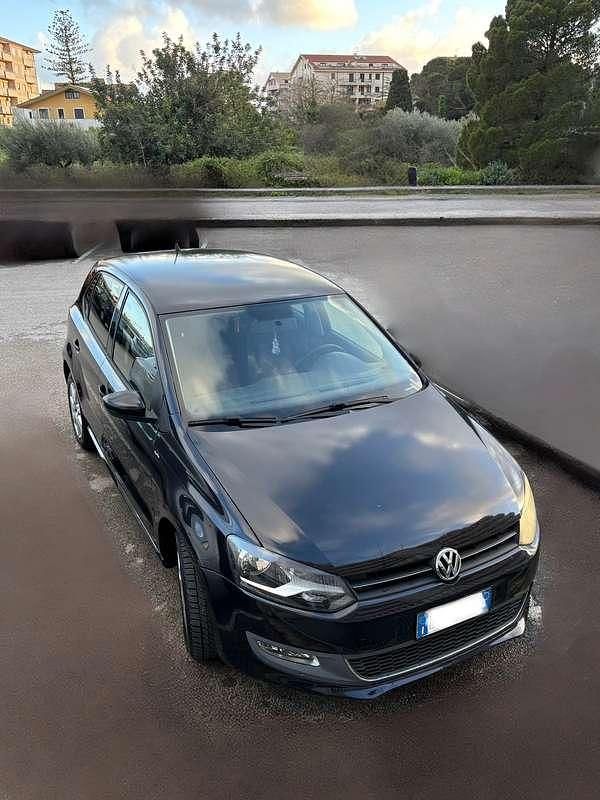 Usata VW Polo Comfortline 90 CV (66 kW) 2010 Nero Utilitaria