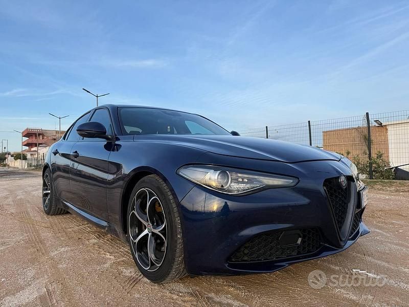 Usata Alfa Romeo Giulia Super 150 CV (110 kW) 2017 Berlina