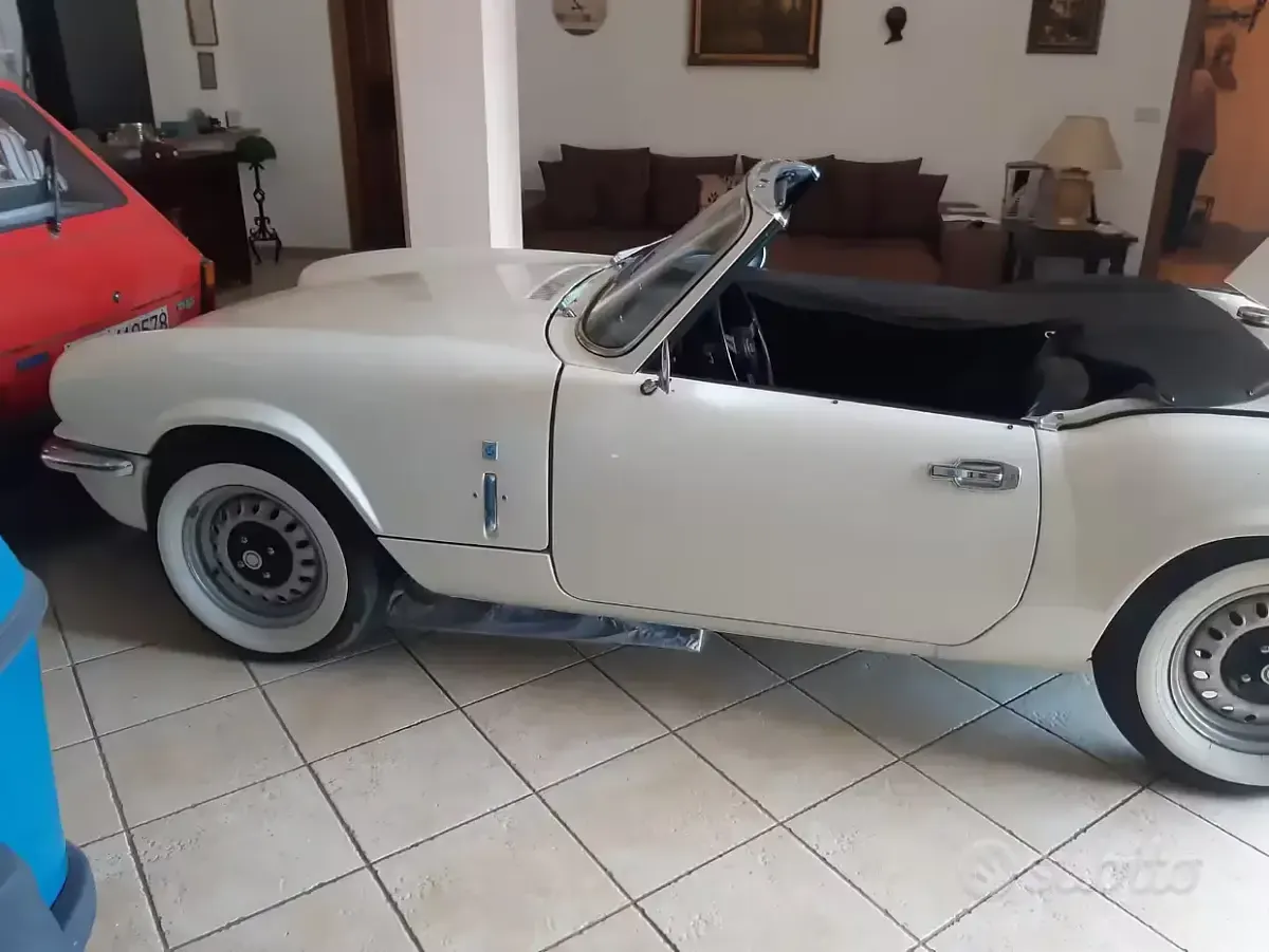 Usata Triumph Spitfire 1970 Bianco Cabrio