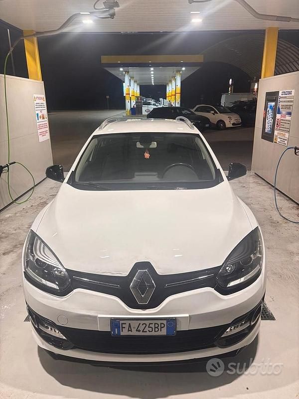 Usata Renault Mégane GrandTour LIMITED 95 CV (69 kW) 2015 Bianco Station wagon