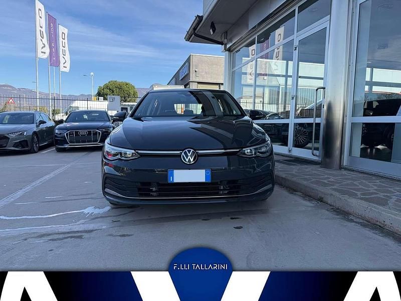 Usata VW Golf VIII Style 204 CV (150 kW) 2021 Grigio urano Berlina