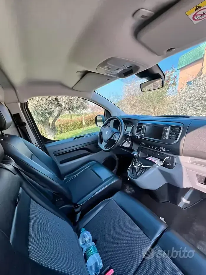 Usata Peugeot Expert 2019 Grigio Furgone