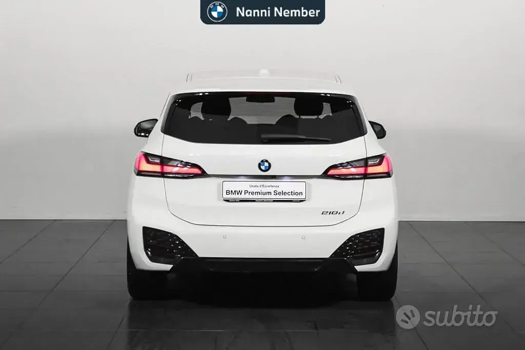 Usata BMW 218 Active Tourer Comfort Edition 150 CV (110 kW) 2024 Bianco Monovolume