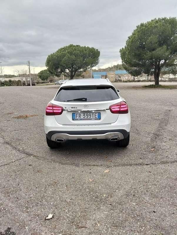 Usata Mercedes GLA180 109 CV (80 kW) 2018 SUV