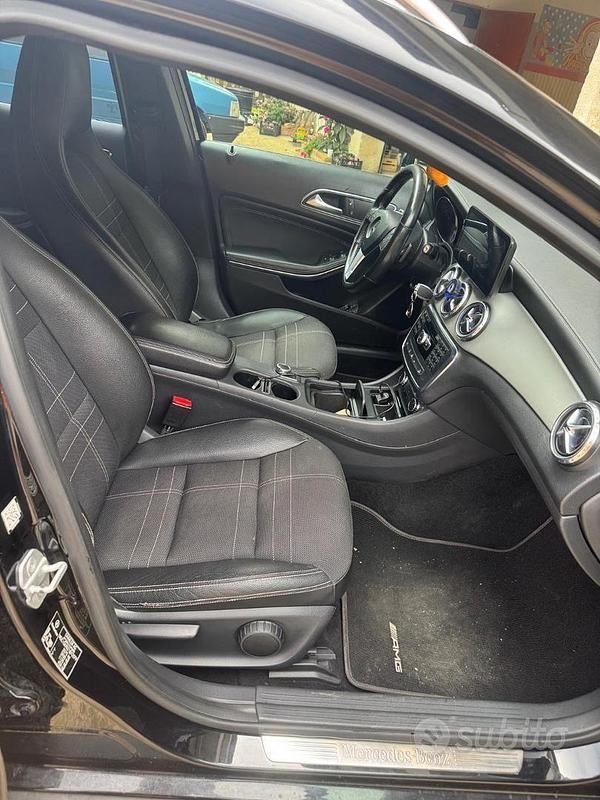 Usata Mercedes GLA200 2014 Nero SUV