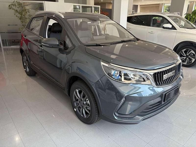 Nuova EMC QUATTRO 103 CV (75 kW) 2026 Bianco pastello SUV