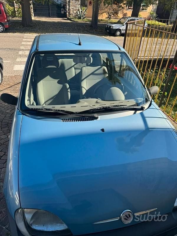 Usata Fiat 600 54 CV (39 kW) 2009 Blu Utilitaria