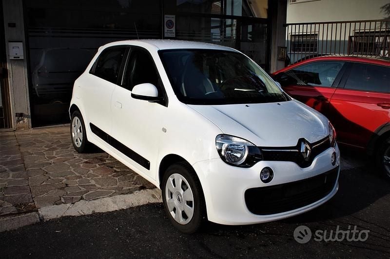 Usata Renault Twingo SE 69 CV (50 kW) 2015 Bianco Utilitaria