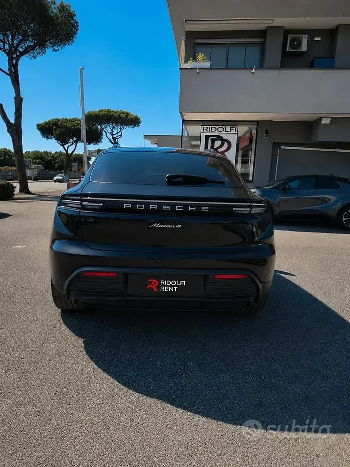Usata Porsche Macan 144 kW (197 CV) 2025 Nero SUV