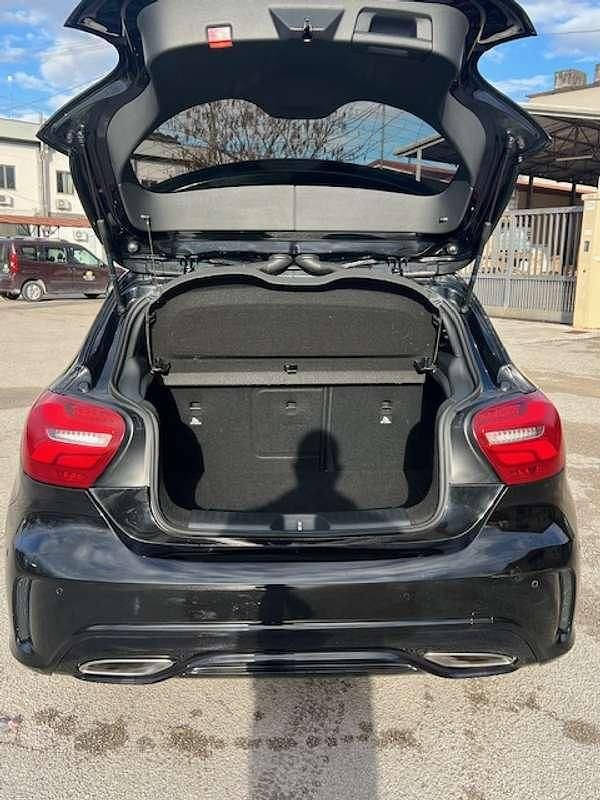 Usata Mercedes A200 Business 136 CV (100 kW) 2016 Nero Berlina