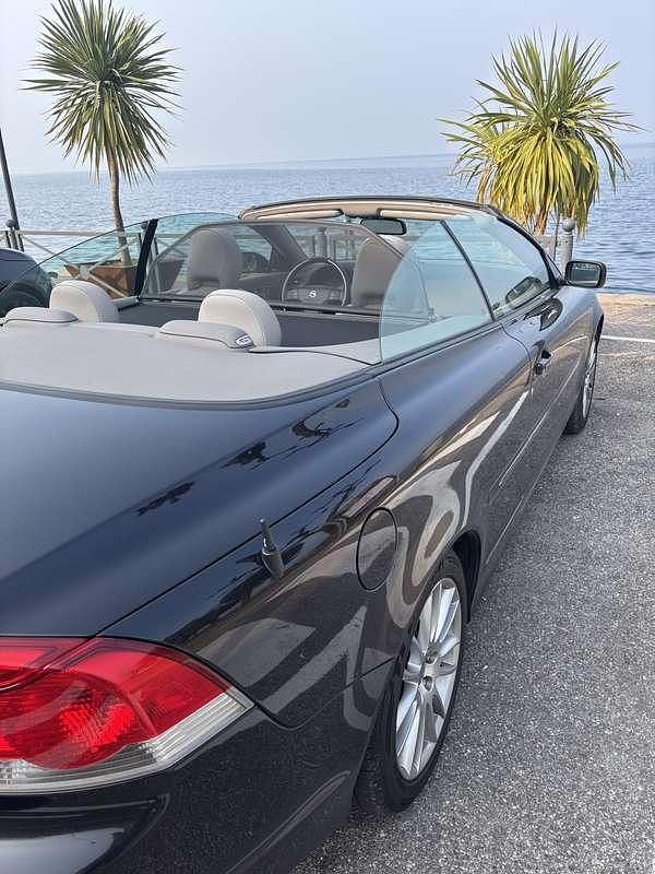 Usata Volvo C70 Momentum 170 CV (125 kW) 2007 Cabrio
