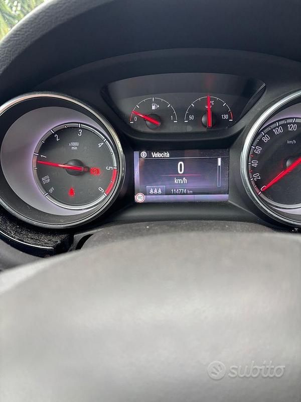 Usata Opel Astra Business 136 CV (100 kW) 2016 Grigio Berlina