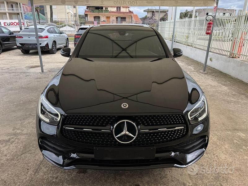 Usata Mercedes GLC220 Premium Plus 194 CV (142 kW) 2022 Nero Coupé