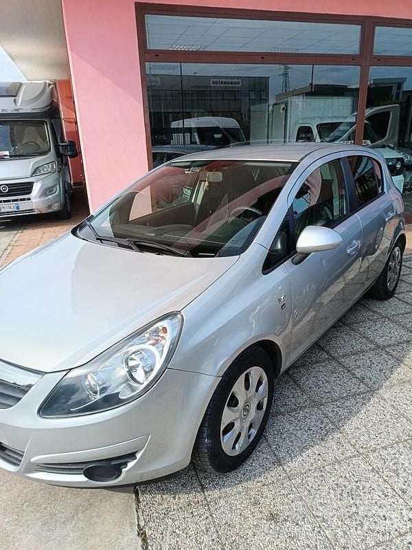 Usata Opel Corsa Cosmo 2011 Grigio Utilitaria