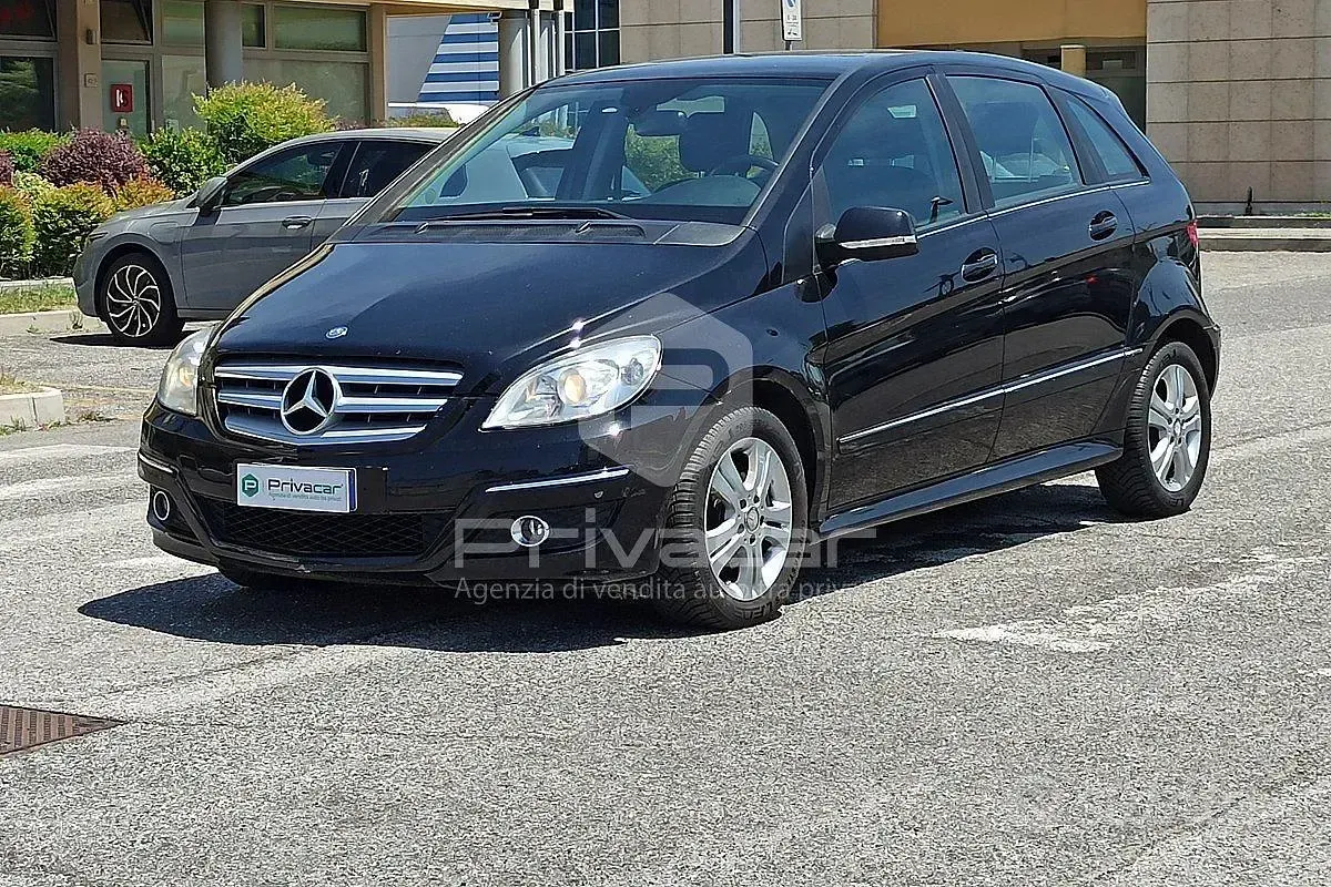 Usata Mercedes B180 Executive 109 CV (80 kW) 2011 Utilitaria