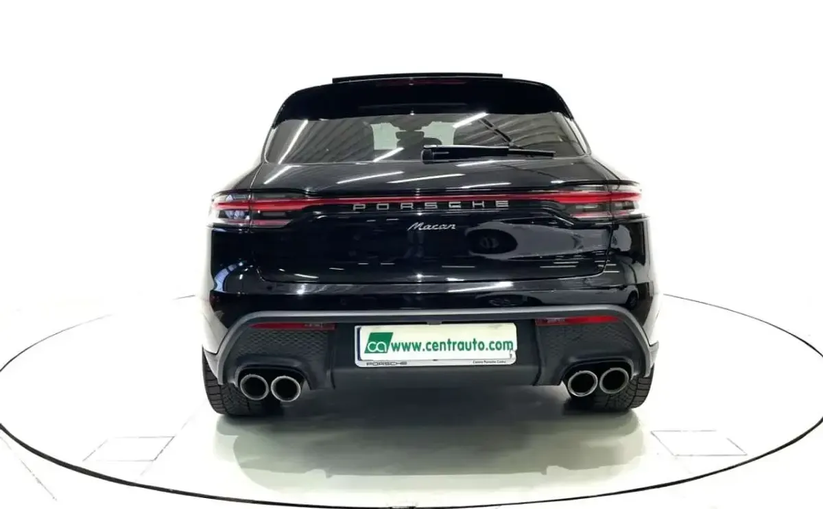 Usata Porsche Macan 265 CV (194 kW) 2023 Nero SUV