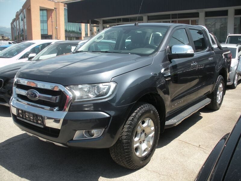 Usata Ford Ranger Limited 162 CV (119 kW) 2019 Gray Pick-up