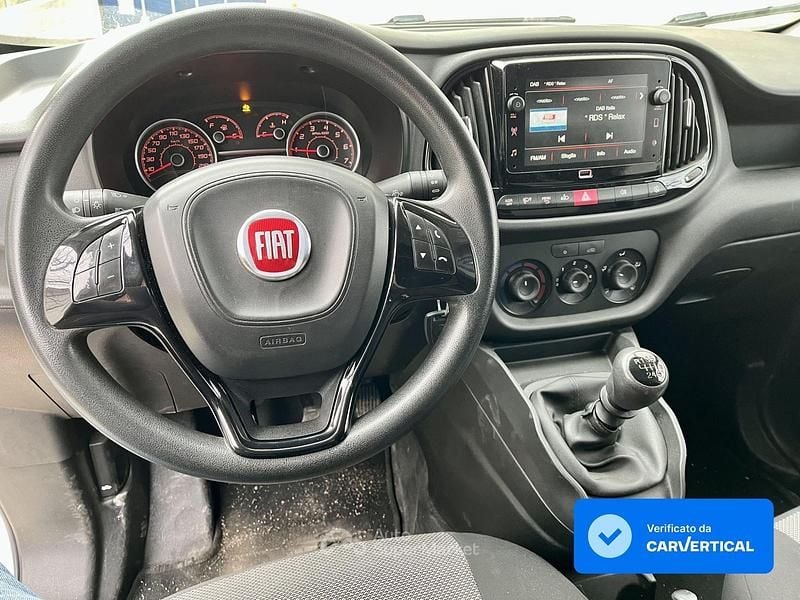 Usata Fiat Doblò Business 105 CV (77 kW) 2022 Bianco Monovolume