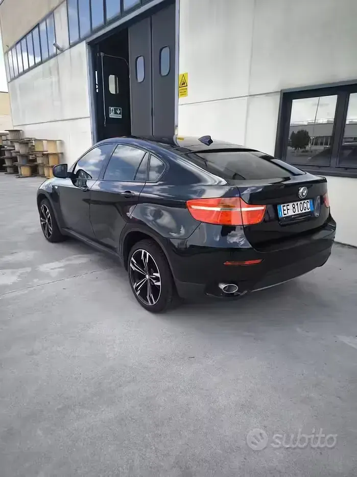 Usata BMW X6 245 CV (180 kW) 2011 Nero SUV