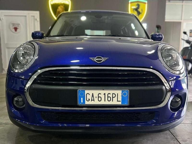 Usata Mini ONE 75 CV (55 kW) 2020 Blu/azzurro Utilitaria