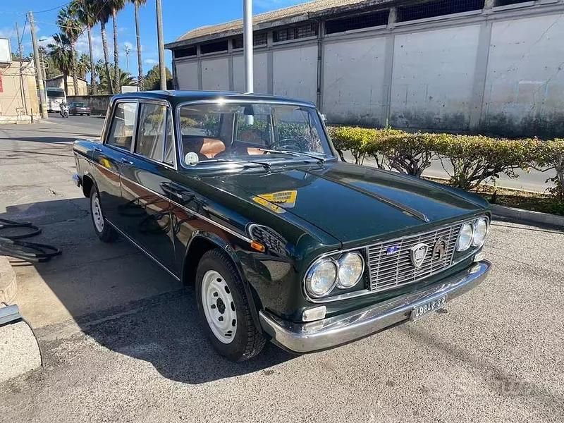 Usata Lancia Fulvia 45 CV (33 kW) 1960 Verde Berlina