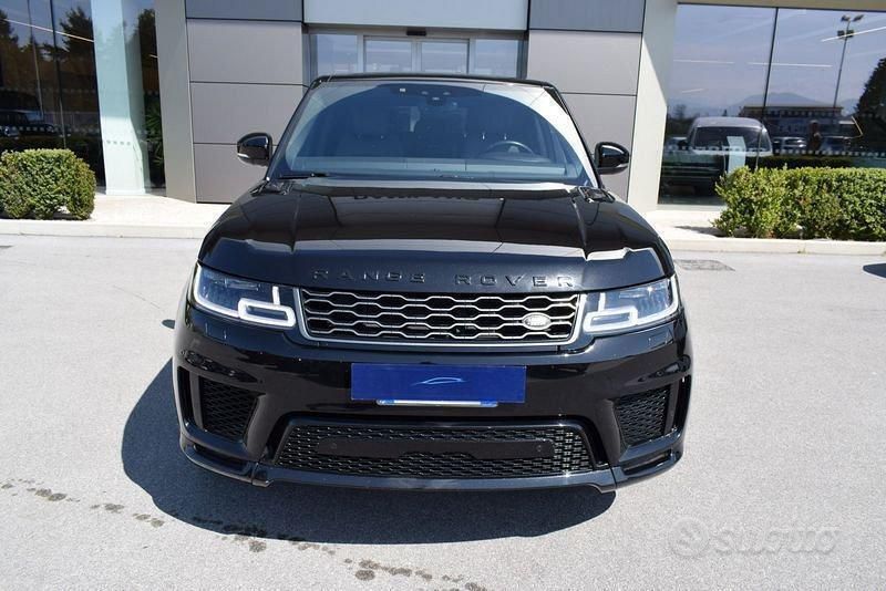 Käytetty Land Rover Range Rover Sport HSE 249 HP (183 kW) 2018 Musta Katumaasturi