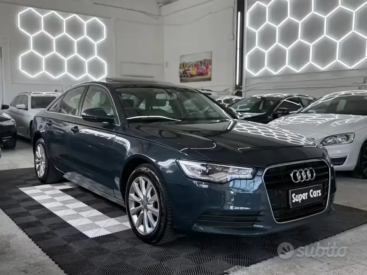 Begagnad Audi A6 Advanced 177 HK (130 kW) 2012 Blå Sedan