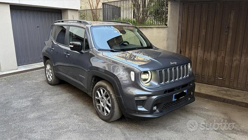 Usata Jeep Renegade Longitude 130 CV (95 kW) 2023 Grigio SUV