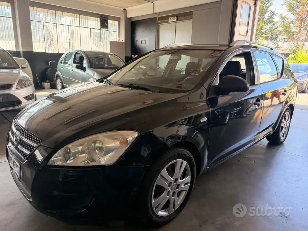 Usata Kia Ceed GT LX 90 CV (66 kW) 2009 Nero Station wagon