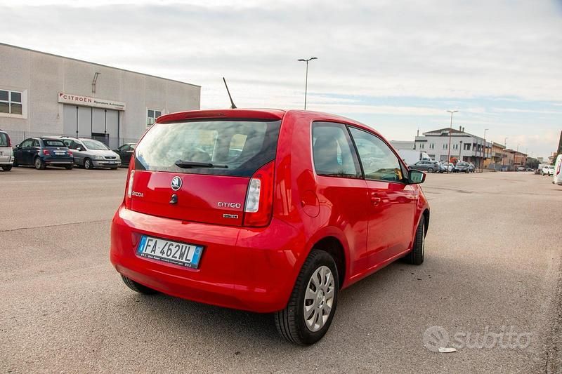 Usata Skoda Citigo 68 CV (50 kW) 2015 Rosso Utilitaria